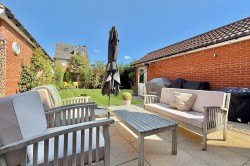 Images for Garden Close, Grantham