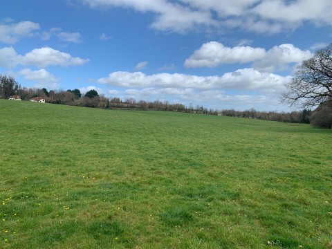 Click the photo for more details of Shillingford Abbot, Exeter