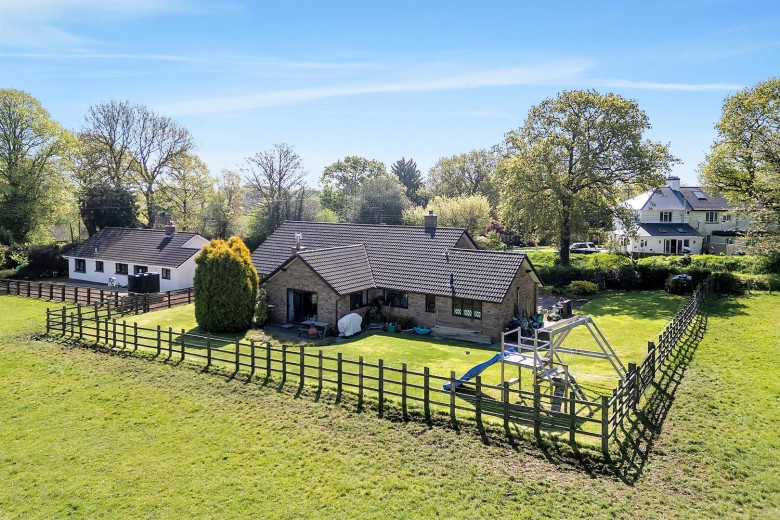 Click the photo for more details of Sheldon, Honiton