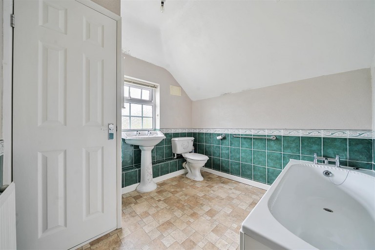 Images for Brackley Road, Towcester, NN12