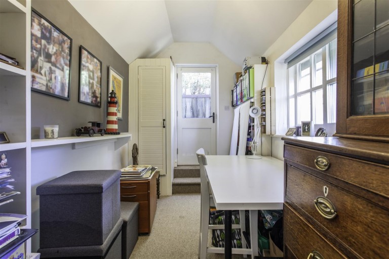 Images for Sawpit Lane, Dartington, Totnes