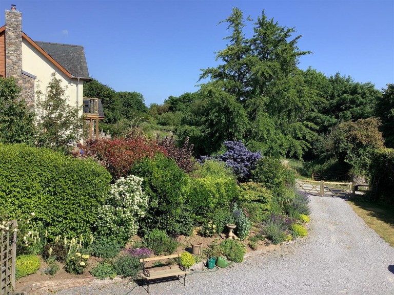 Images for Sawpit Lane, Dartington, Totnes