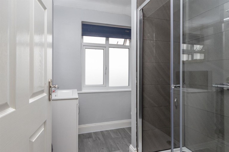 Images for Leicester Road, Lutterworth, LE17
