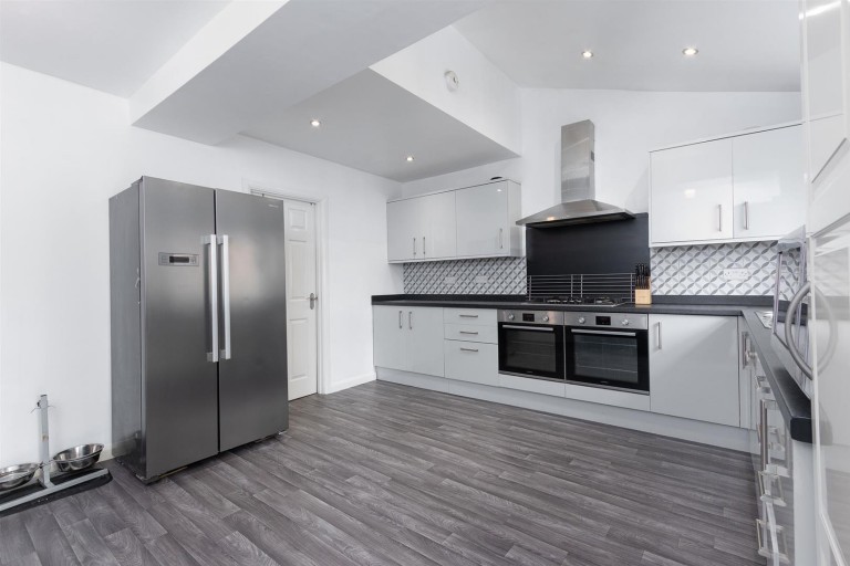Images for Leicester Road, Lutterworth, LE17
