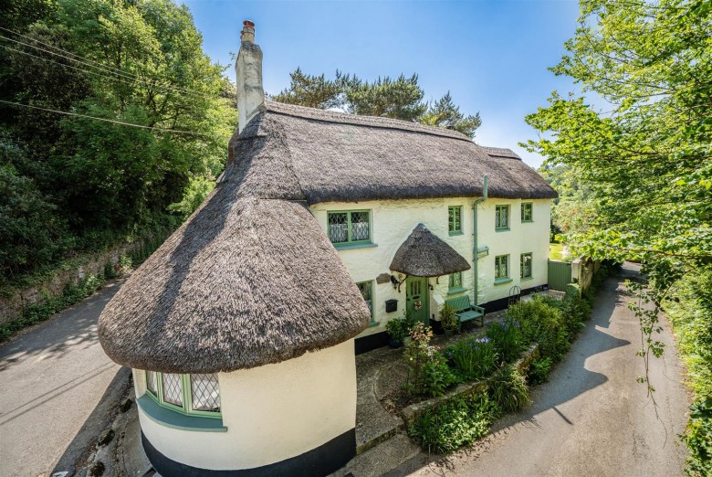 Click the photo for more details of Venn Road, Barnstaple
