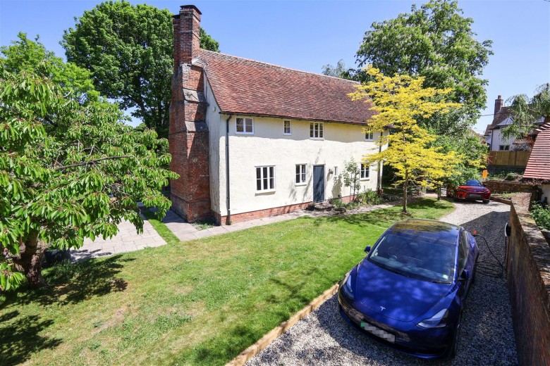 Click the photo for more details of High Street, Great Chesterford, Saffron Walden