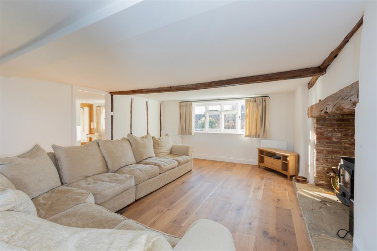 Images for Crocker End, Nettlebed, Henley-On-Thames