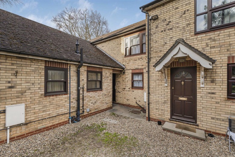 Click the photo for more details of Hamlet Road, Haverhill