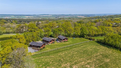 Click the photo for more details of Highampton, Beaworthy