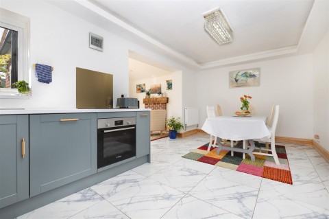 Click the photo for more details of Repton Road, Hartshorne, DE11