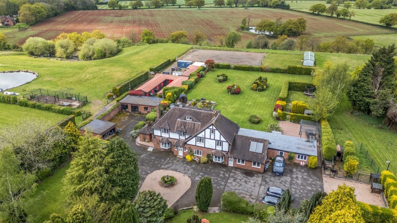 Click the photo for more details of Green End Road, Fillongley, CV7