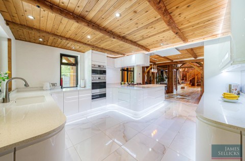 Click the photo for more details of Greenfield House, Debdale, Kibworth, Leicestershire