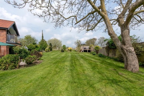 Click the photo for more details of Saltmoor, Burrowbridge