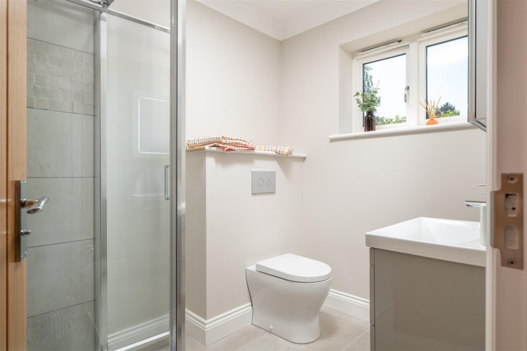 Images for Halls Close, Braughing