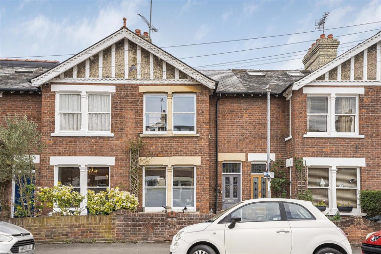 Click the photo for more details of Marlowe Road, Cambridge