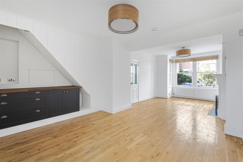 Click the photo for more details of Marlowe Road, Cambridge