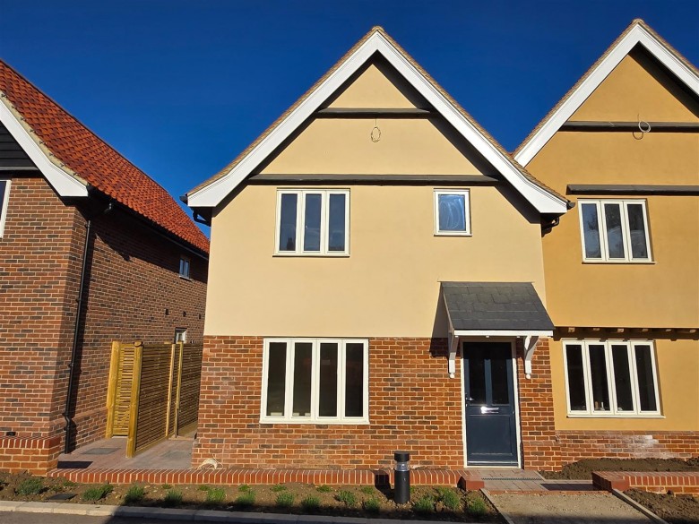Click the photo for more details of Halls Close, Braughing