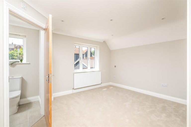 Images for Halls Close, Braughing