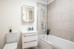 Images for Halls Close, Braughing