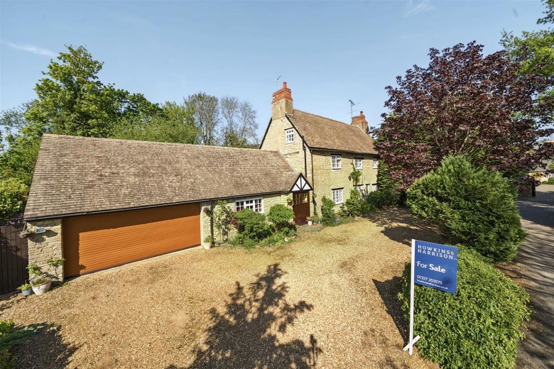 Click the photo for more details of Hartwell Road, Ashton, NN7