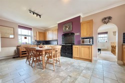 Images for Fen Farm, Little Hale, Sleaford