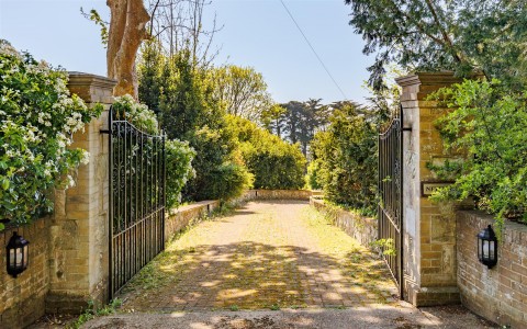 Click the photo for more details of St Lawrence, Isle of Wight