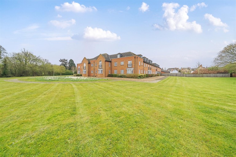 Images for Reffield Close, Towcester, NN12