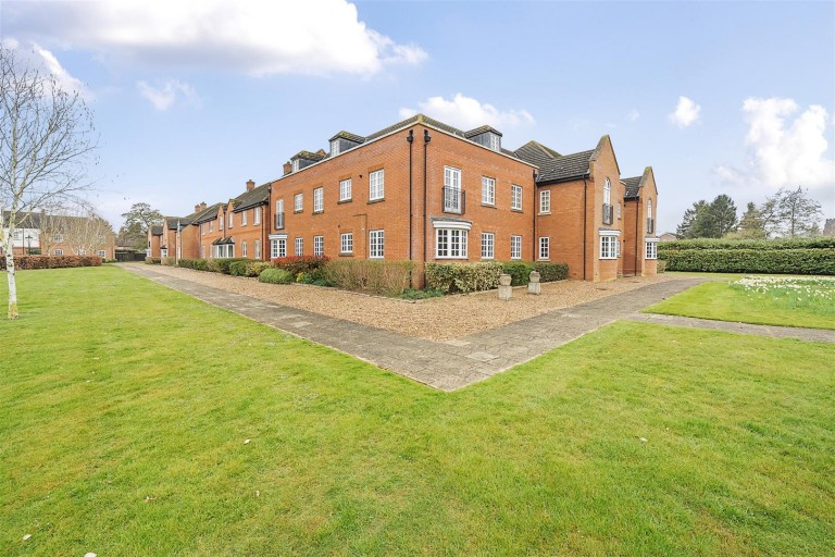 Images for Reffield Close, Towcester, NN12