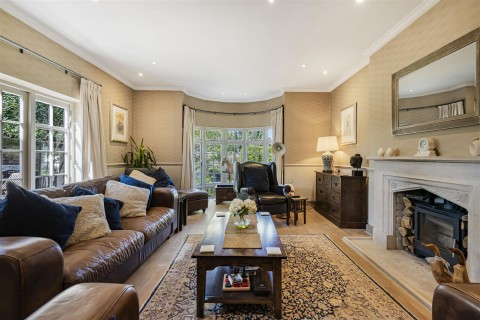 Click the photo for more details of Pearson Road, Sonning