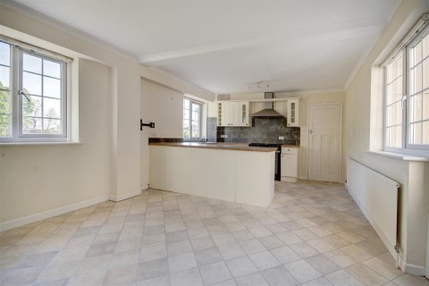 Click the photo for more details of Far Peak, Northleach