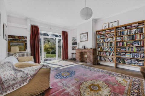 Click the photo for more details of Cavendish Avenue, Cambridge