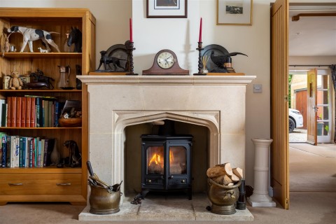 Click the photo for more details of Childswickham, Broadway, Worcestershire