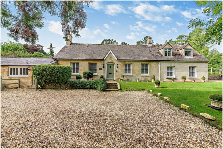 Click the photo for more details of Fossebridge, Gloucestershire
