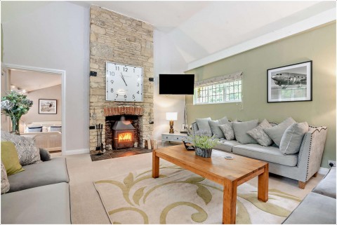 Click the photo for more details of Fossebridge, Gloucestershire