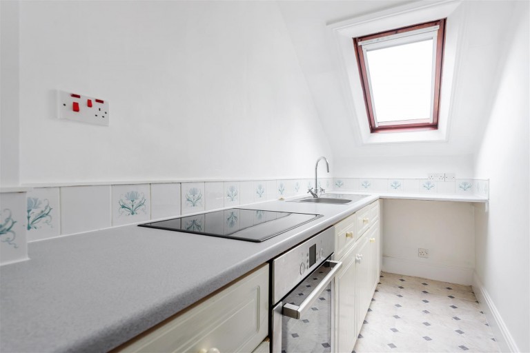 Images for Devon Tors, Yelverton