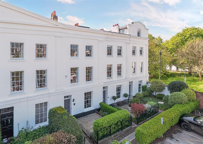 Click the photo for more details of Silver Terrace, Exeter