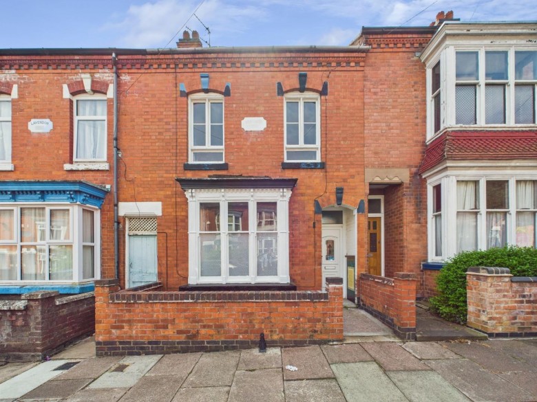 Click the photo for more details of Barclay Street, West End, Leicester