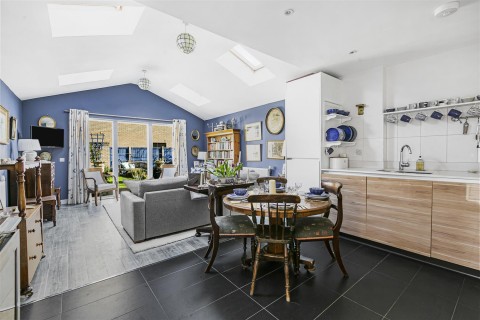 Click the photo for more details of Cedar Road, Trumpington, Cambridge