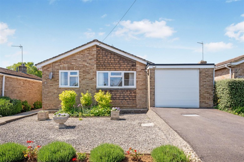 Click the photo for more details of Deene Close, Adderbury, Banbury