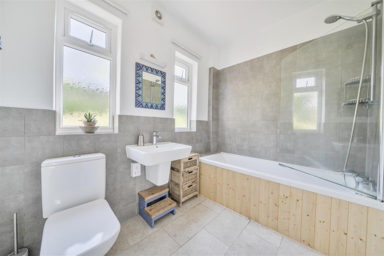 Images for Hillcrest Park, Exeter