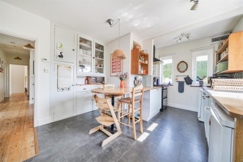 Click the photo for more details of Hillcrest Park, Exeter
