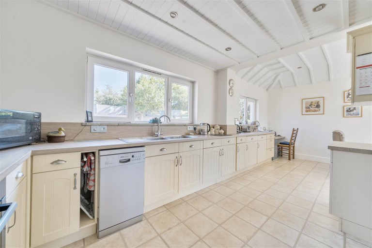 Images for St. Michaels Close, Alphington, Exeter