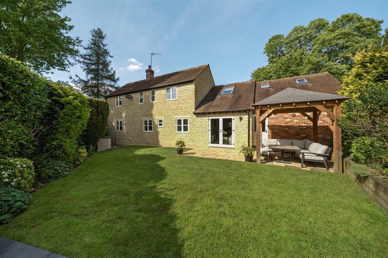Images for Mill Lane, Greens Norton, NN12