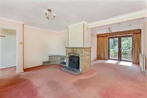 Click the photo for more details of Church Street, Barford St. Michael, Banbury