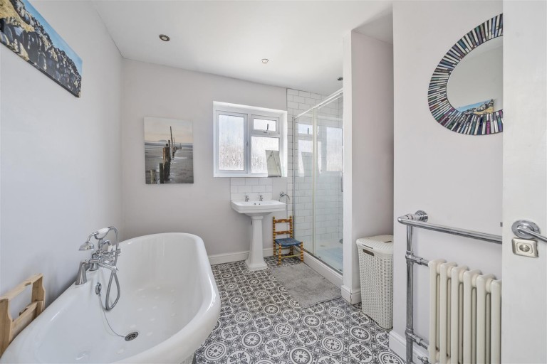 Images for Woodstock Road, Exeter