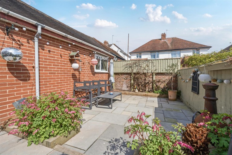 Images for Woodstock Road, Exeter