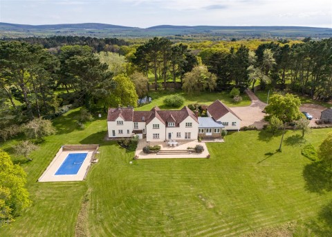 Click the photo for more details of Cranmore, Isle of Wight