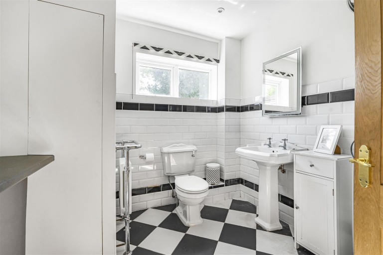 Images for Bakers Lane, Linton