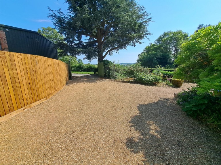 Images for Hollowell Road, Creaton, Northampton, NN6