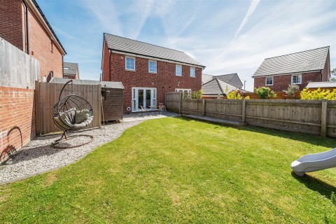 Click the photo for more details of Long Meadow, Launceston